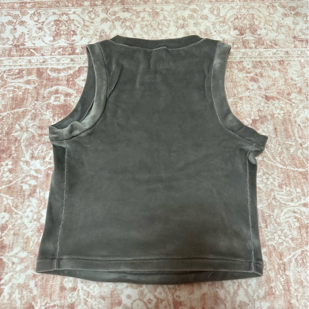 SKIMS Fleece Gray Smoke Crop Tank Top - Picture 6 of 6